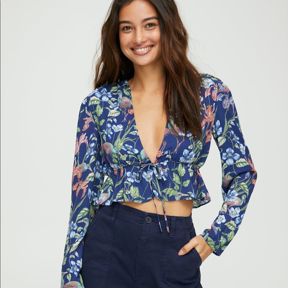 NWOT ARITZIA Sunday Best Floral Blue Tie Blouse
